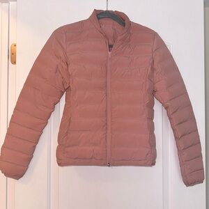 Adorable rose gold Helly Hanson puffer jacket. Good condition. Size XS.